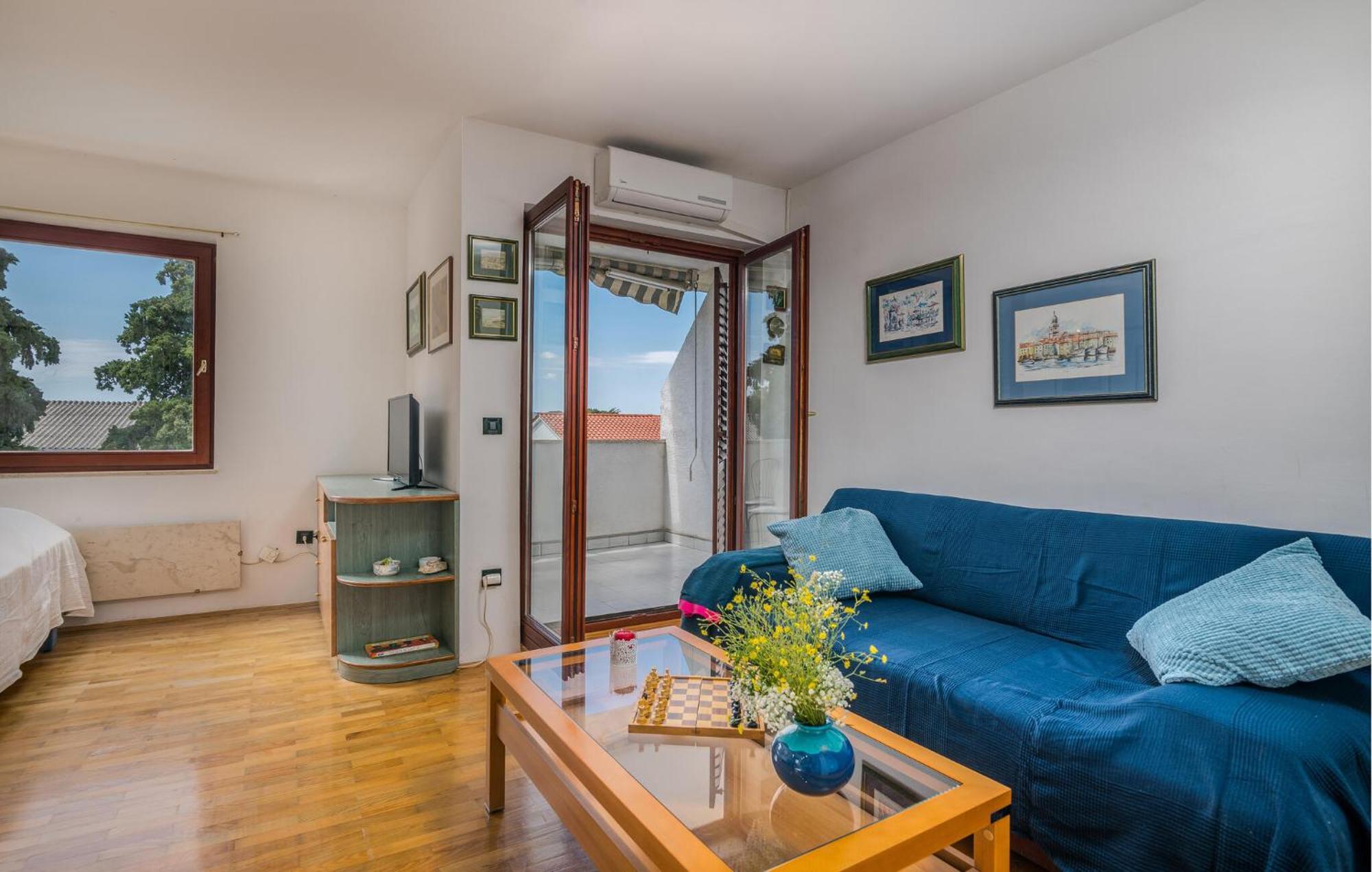 Amazing Apartment In Krk With Kitchen Veglia Exterior foto